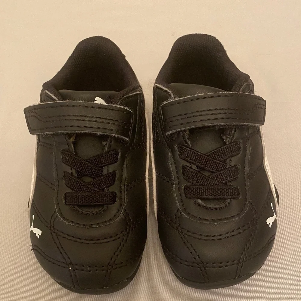 PUMA Toddler “Tune Cat 3” Size 5C Running Shoes